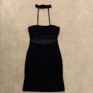 Velvet Strapless Dress with Choker